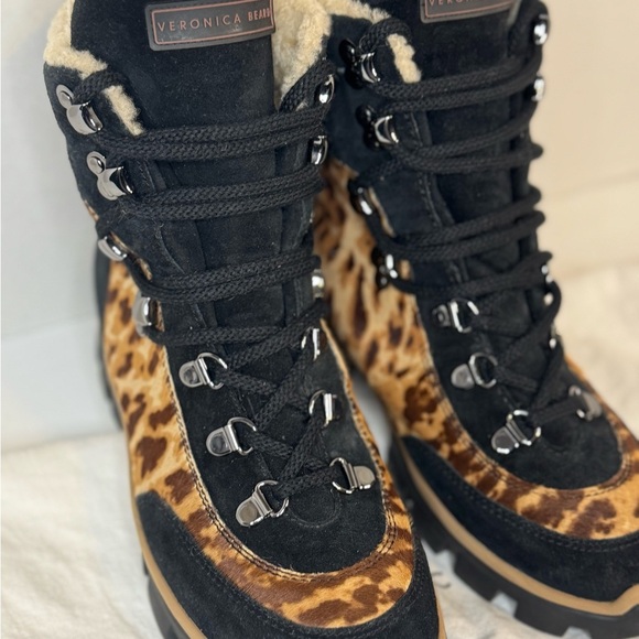 Veronica Beard Galina Leopard Print Leather Boot Size 7. - Picture 2 of 11